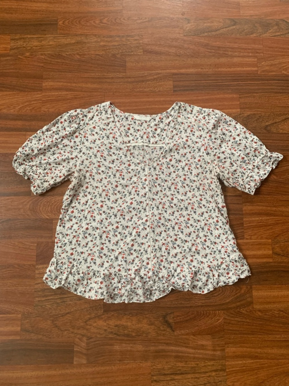 Lucky Brand Women’s Med Floral Ruffle Top Cottage Fairy Feminine V-Neck RN 80318